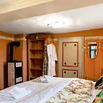 Prázdninový dům Ferienwohnung-cottage Rhoener Kraeute