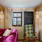 Ferienwohnung-cottage Rhoener Kraeute