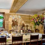 Ferienwohnung-cottage Rhoener Kraeute