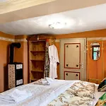 Prázdninový dům Ferienwohnung-cottage Rhoener Kraeute