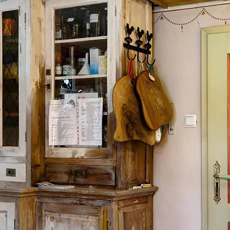 Ferienwohnung-cottage Rhoener Kraeute *