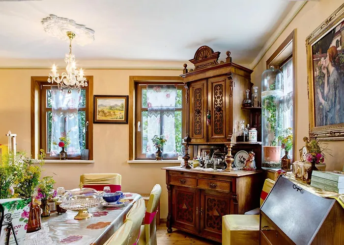 Ferienwohnung-cottage Rhoener Kraeute